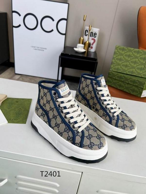 Gucci Men's Shoes 324